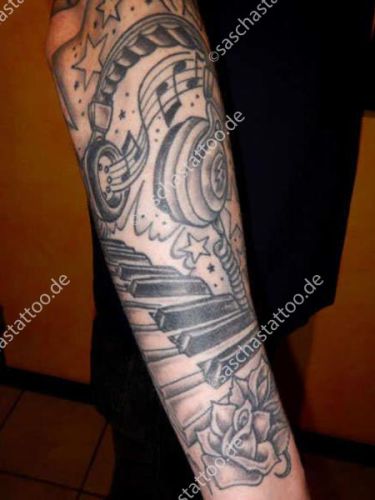 saschas-tattoo-black-and-grey-13