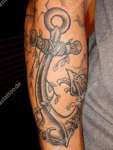 saschas-tattoo-black-and-grey-16