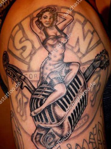 saschas-tattoo-black-and-grey-22