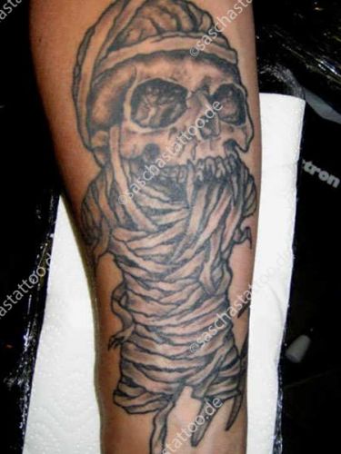saschas-tattoo-black-and-grey-26