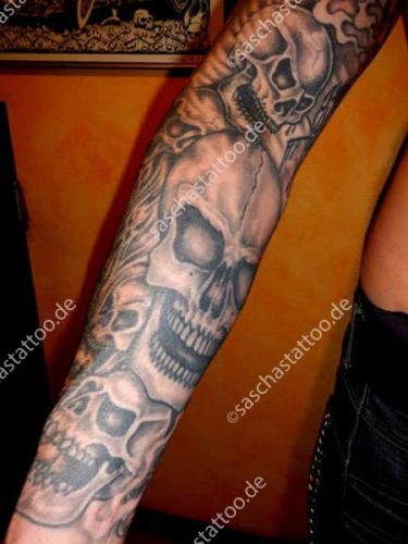 saschas-tattoo-black-and-grey-31