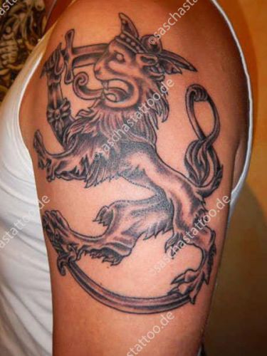 saschas-tattoo-black-and-grey-33