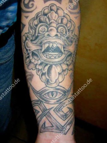 saschas-tattoo-black-and-grey-37