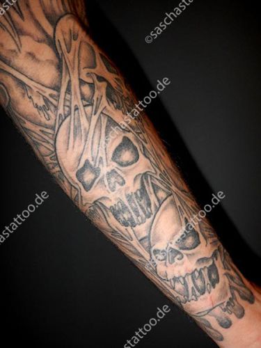 saschas-tattoo-black-and-grey-64