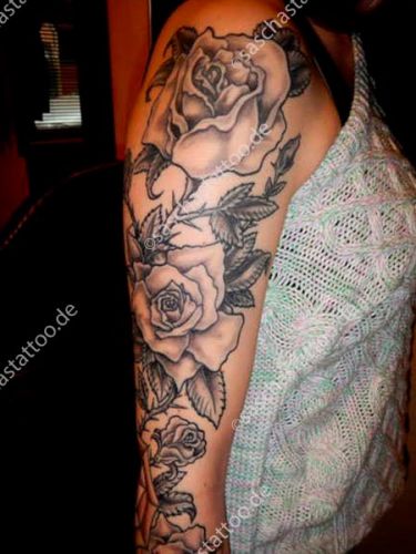 saschas-tattoo-flowers-06
