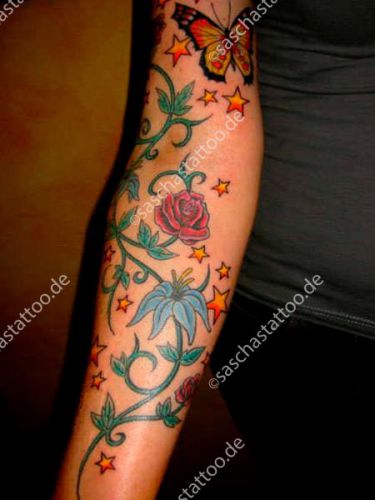 saschas-tattoo-flowers-16