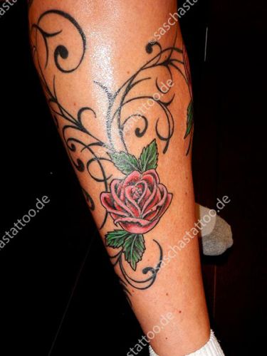 saschas-tattoo-flowers-32