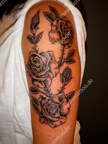 saschas-tattoo-flowers-33