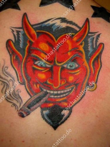 saschas-tattoo-old-school-32