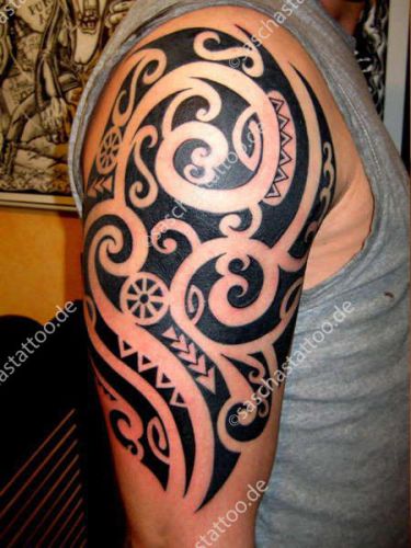 saschas-tattoo-polynesian-17