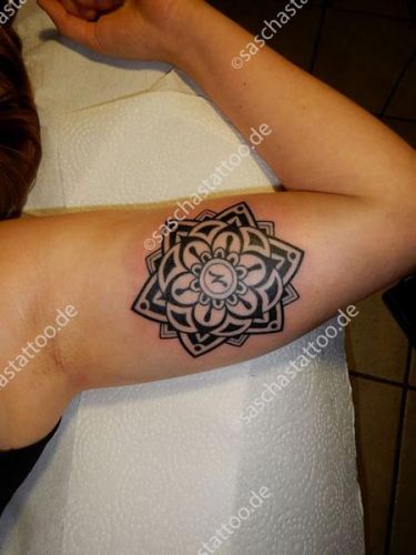 saschas-tattoo-weitere-35