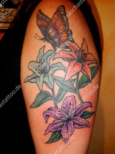 saschas-tattoo-flowers-3